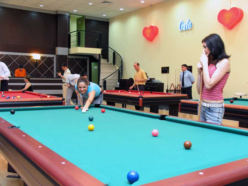 Queen əyləncə mərkəzi