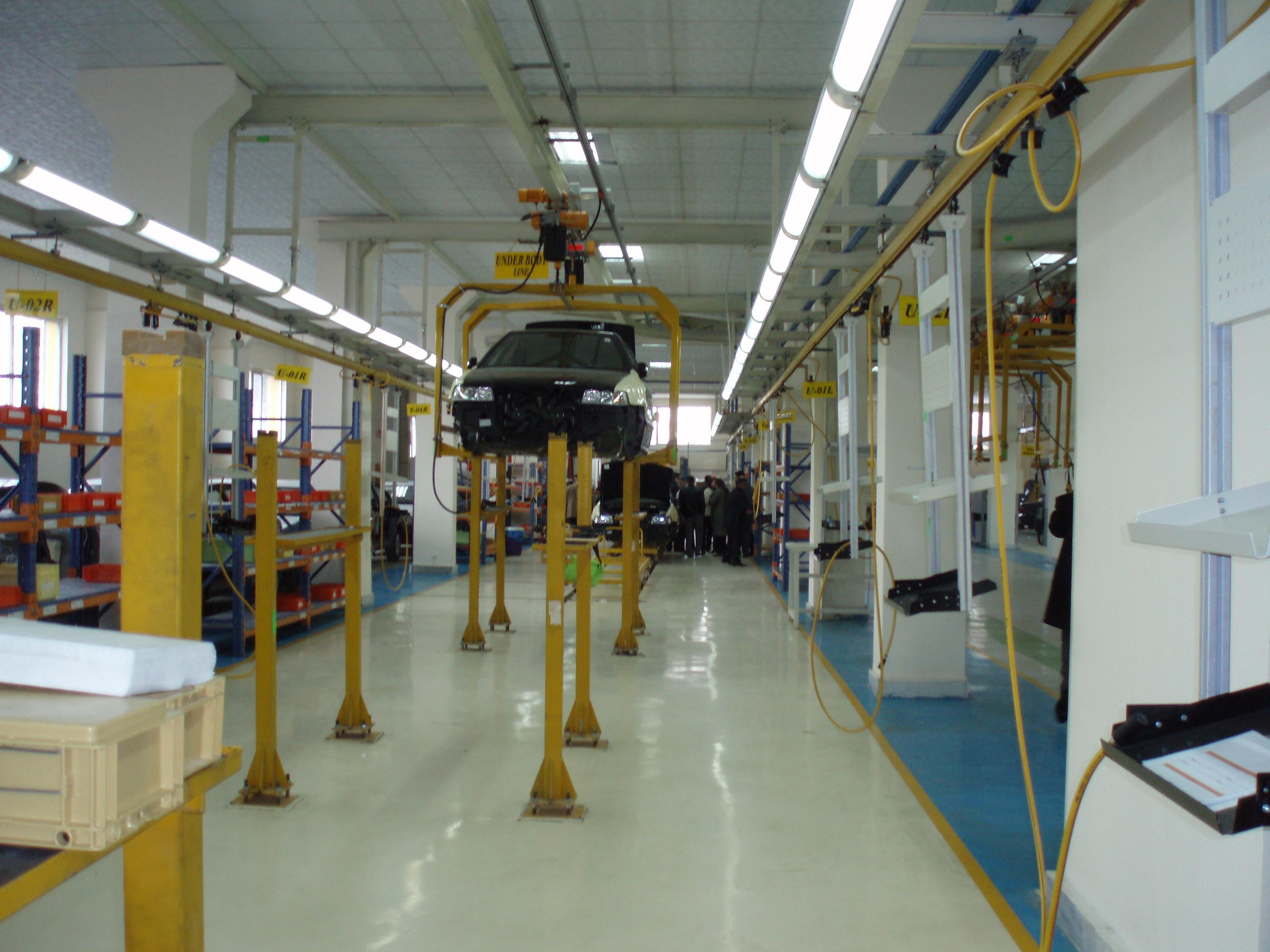 Azsamand avtomobil zavodu