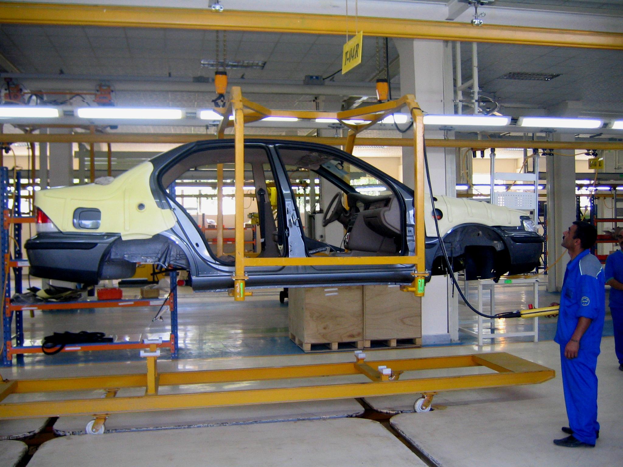 Azsamand avtomobil zavodu